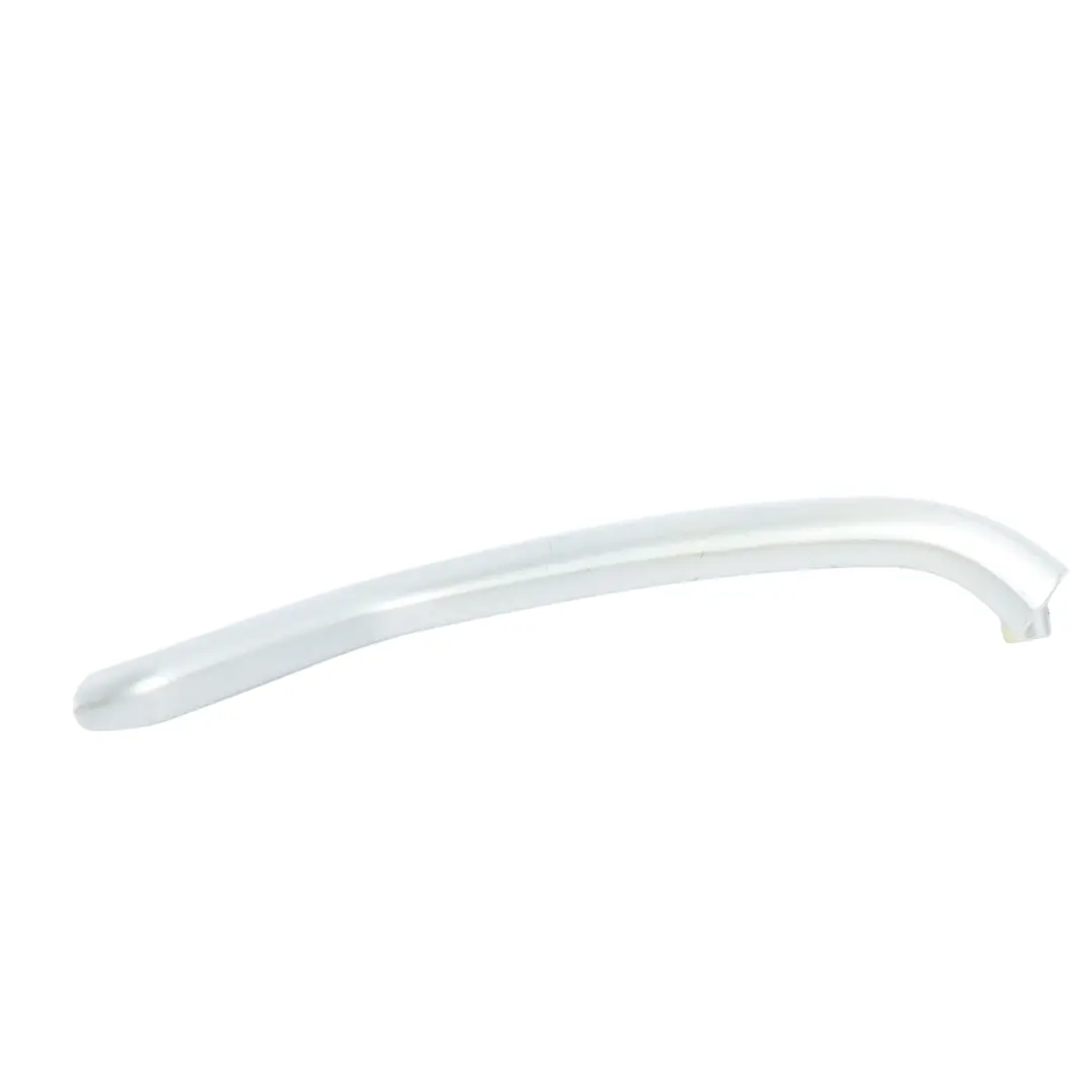 Maniglia Pannello Porta Anteriore Destra per Ford Fiesta MK7 con numero di parte 8A61-A24184-BCW Ford Fiesta MK7 Maniglia Pannello Porta Anteriore Destra - SKU 8A61-A24184-BCW - Numero di parte 8A61-A24184-BCW