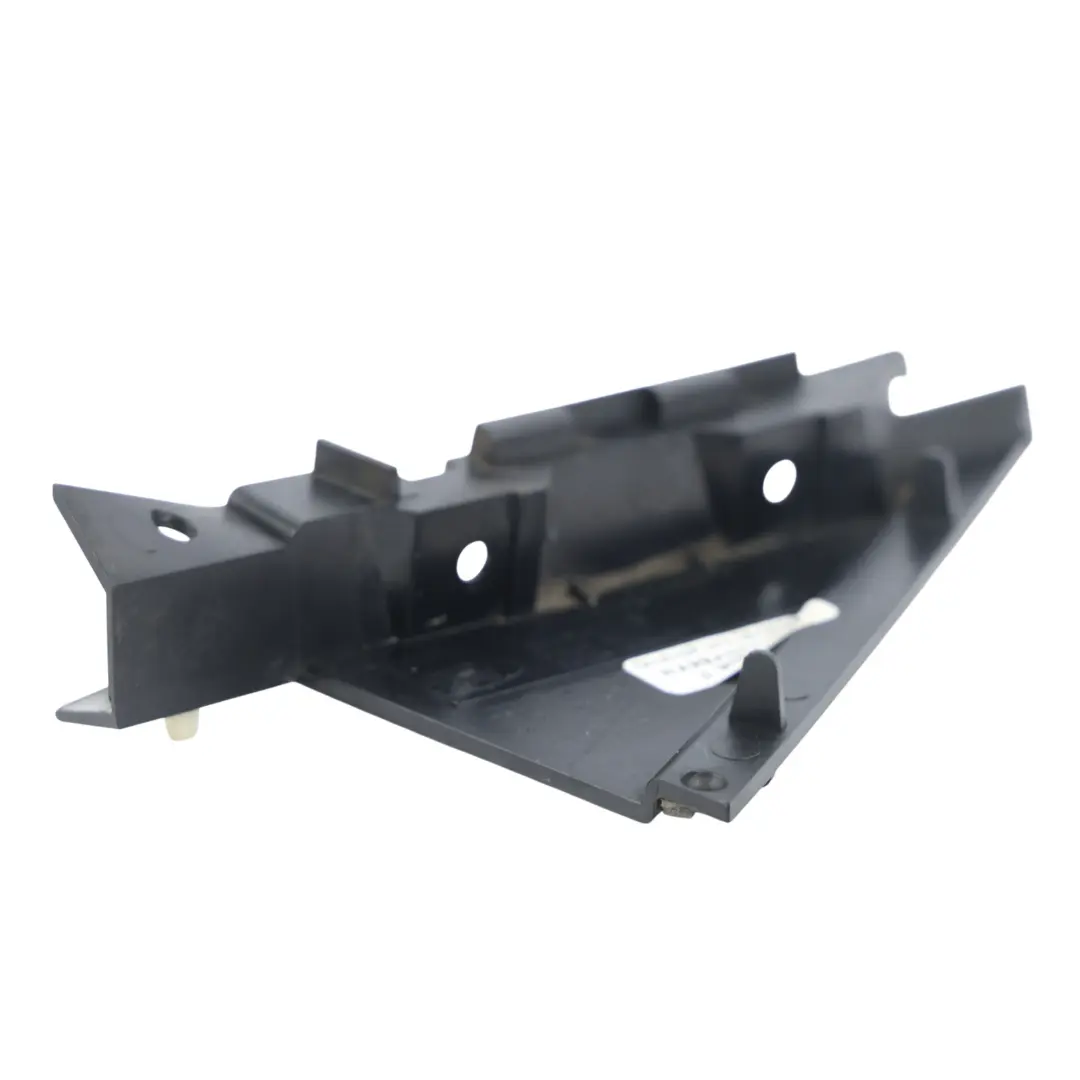 Listwa Rama Szyby Drzwi Prawy Tył do Ford Fiesta MK7 o numerze 8A61-A24722-AB Ford Fiesta MK7 Listwa Rama Szyby Drzwi Prawy Tył - SKU 8A61-A24722-AB - Numer Części 8A61-A24722-AB