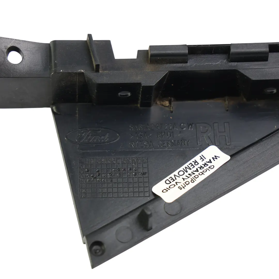Ford Fiesta Mk7 Cornice Finestrino Porta Posteriore Destra - SKU 8A61-A24722-ACW - Numero di parte 8A61-A24722-ACW
