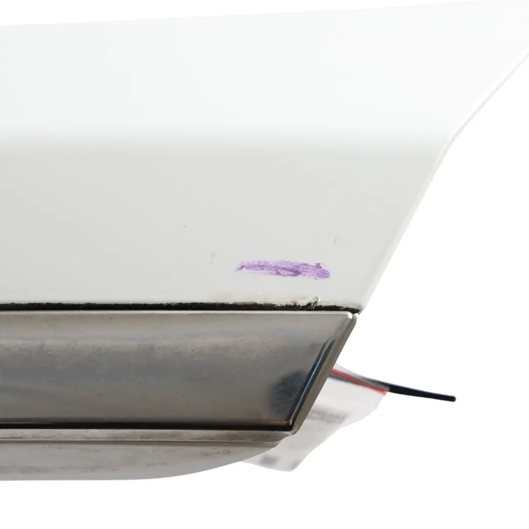 Ford Fiesta Mk7 Uchwyt Klapy Bagażnika Biały Z2 - SKU 8A61-A43404-DEW-FW - Numer Części 8A61-A43404-DEW