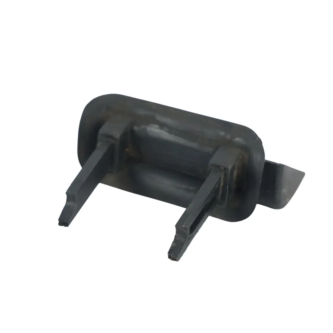 8L A4 S4 Klamka Klapy Bagażnika Prawa do Audi A3 o numerze 8D9827778B Audi A3 8L A4 S4 Klamka Klapy Bagażnika Prawa - SKU 8D9827778B - Numer Części 8D9827778B