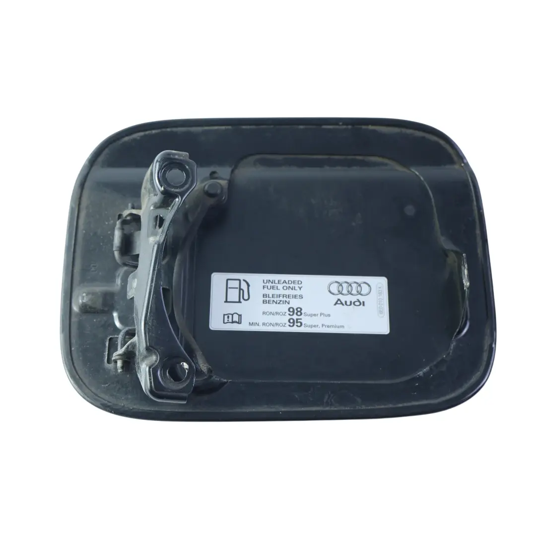 Klapka Wlewu Paliwa Phantom Czarny Z9Y do Audi RS4 A4 B7 B8 o numerze 8E0010183K Audi RS4 A4 B7 B8 Klapka Wlewu Paliwa Phantom Czarny Z9Y - SKU 8E0010183K-PHB - Numer Części 8E0010183K