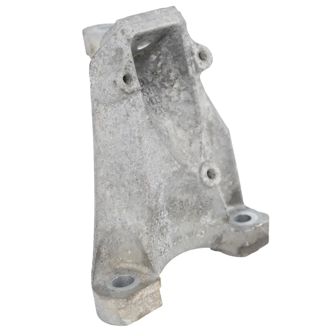 Audi RS4 B7 Supporto Motore Sinistro A - SKU 8E0199307AD - Numero di parte 8E0199307AD