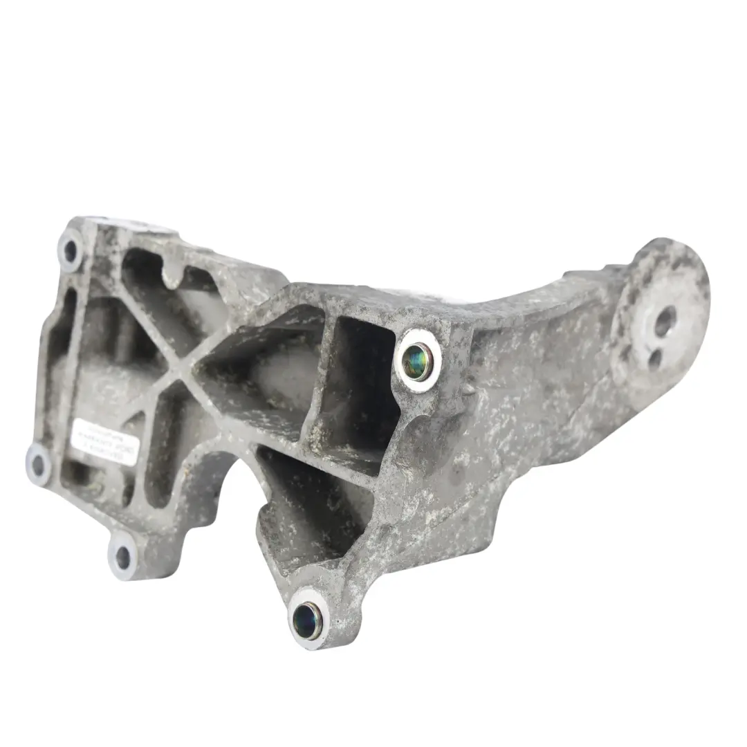 Audi RS4 B7 Engine Mount Support Carrier Bracket Right O/S 2006 - SKU 8E0199370C - Part number 8E0199370C