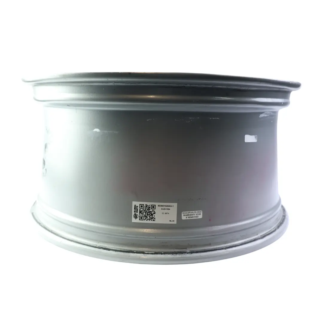 Cerchione Lega Argento 19" 9J ET:29 Doppia Razza per Audi RS4 B7 con numero di parte 8E0601025AG Audi RS4 B7 Cerchione Lega Argento 19" 9J ET:29 Doppia Razza - SKU 8E0601025AG-1 - Numero di parte 8E0601025AG
