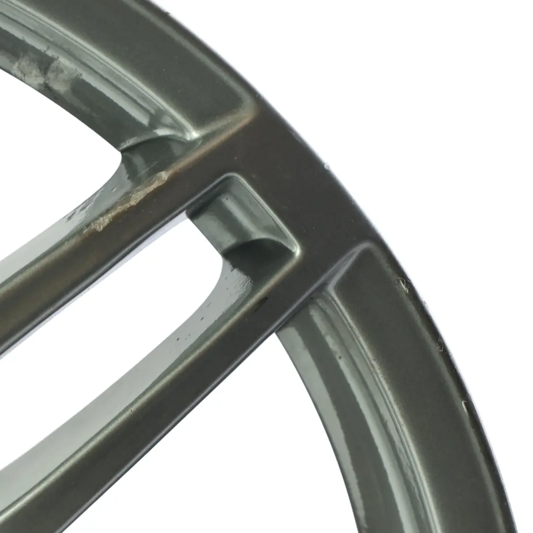 Cerchione Lega Argento 19" 9J ET:29 Doppia Razza per Audi RS4 B7 con numero di parte 8E0601025AG Audi RS4 B7 Cerchione Lega Argento 19" 9J ET:29 Doppia Razza - SKU 8E0601025AG-1 - Numero di parte 8E0601025AG