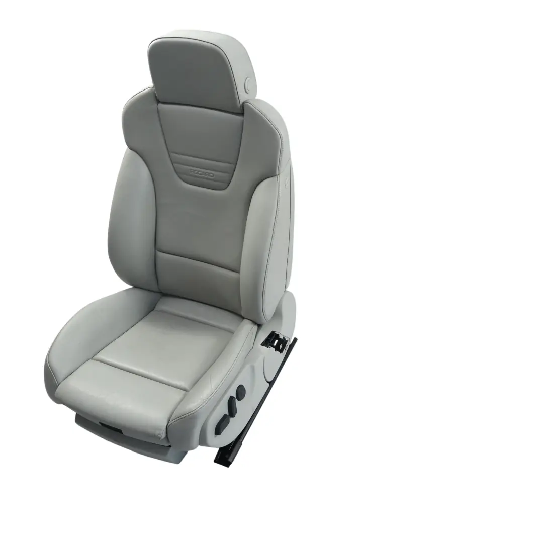 Asiento Deportivo Izquierdo Recaro Cuero Gris Calefactado para Audi A4 S4 B7 con número de pieza 8E0881801Q Audi A4 S4 B7 Asiento Deportivo Izquierdo Recaro Cuero Gris Calefactado - SKU 8E0881801Q-1 - Número de pieza 8E0881801Q