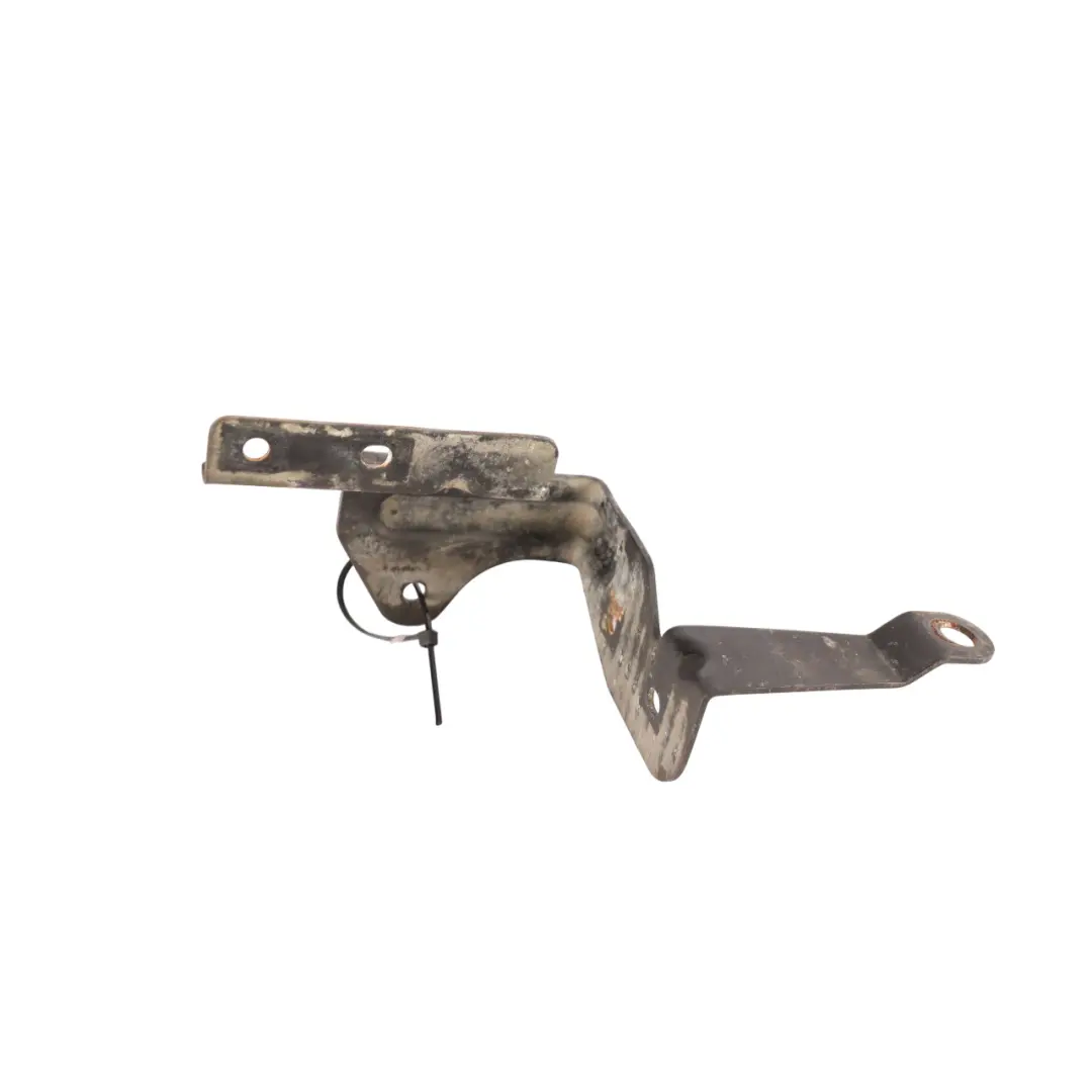 Radiator Fan Control Unit Holder Bracket Holder Support to Audi S4 B7 with Part number 8E0907368B Audi S4 B7 Radiator Fan Control Unit Holder Bracket Holder Support - SKU 8E0907368B - Part number 8E0907368B