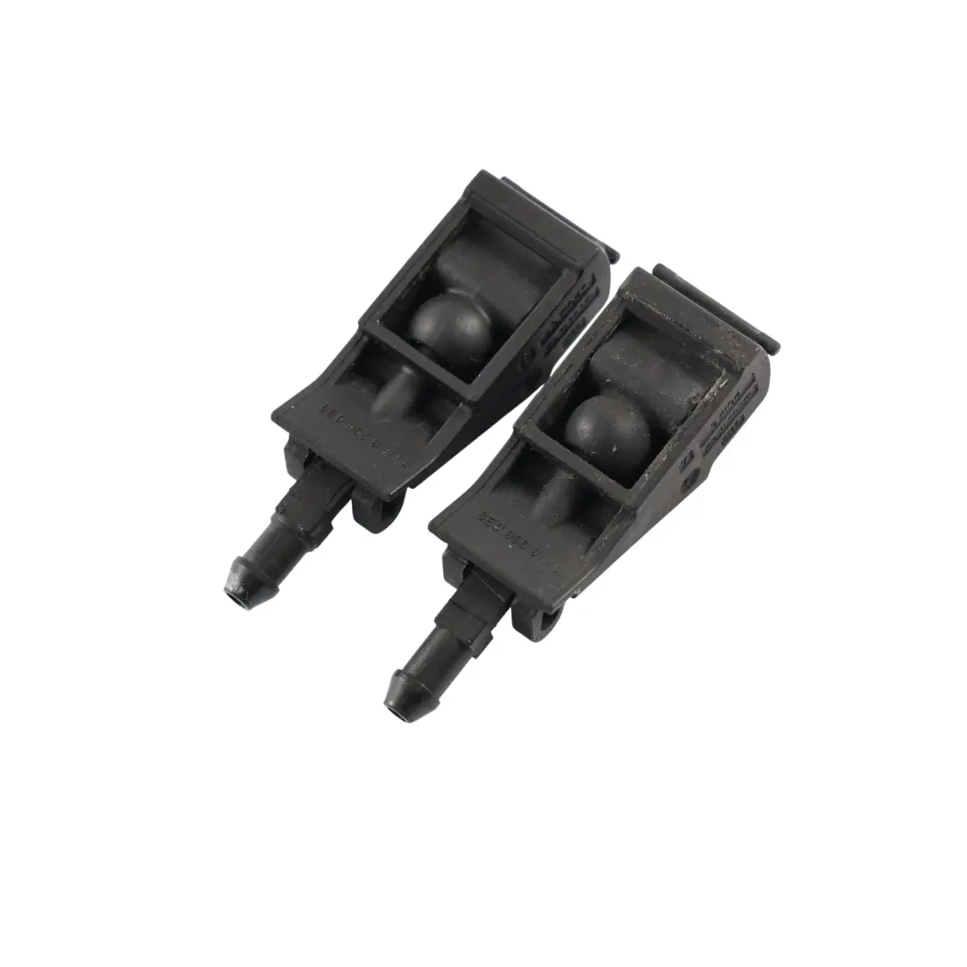 MK4 Scheibenwaschanlage Spritzdüse für Volkswagen Golf mit Teilenummer 8E0955985A Volkswagen Golf MK4 Scheibenwaschanlage Spritzdüse - SKU 8E0955985A - Teilenummer 8E0955985A
