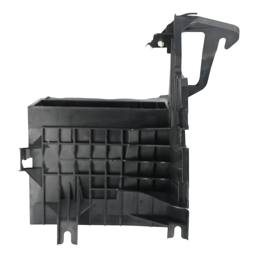 Uchwyt Modułu Multimediów do Audi A5 S5 8T Cabrio o numerze 8F0035313A Audi A5 S5 8T Cabrio Uchwyt Modułu Multimediów - SKU 8F0035313A - Numer Części 8F0035313A