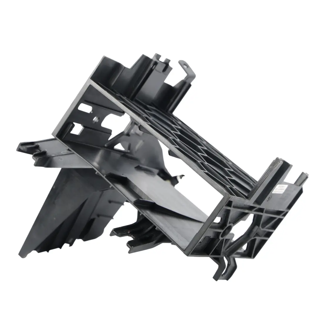 Uchwyt Modułu Multimediów do Audi A5 S5 8T Cabrio o numerze 8F0035313A Audi A5 S5 8T Cabrio Uchwyt Modułu Multimediów - SKU 8F0035313A - Numer Części 8F0035313A