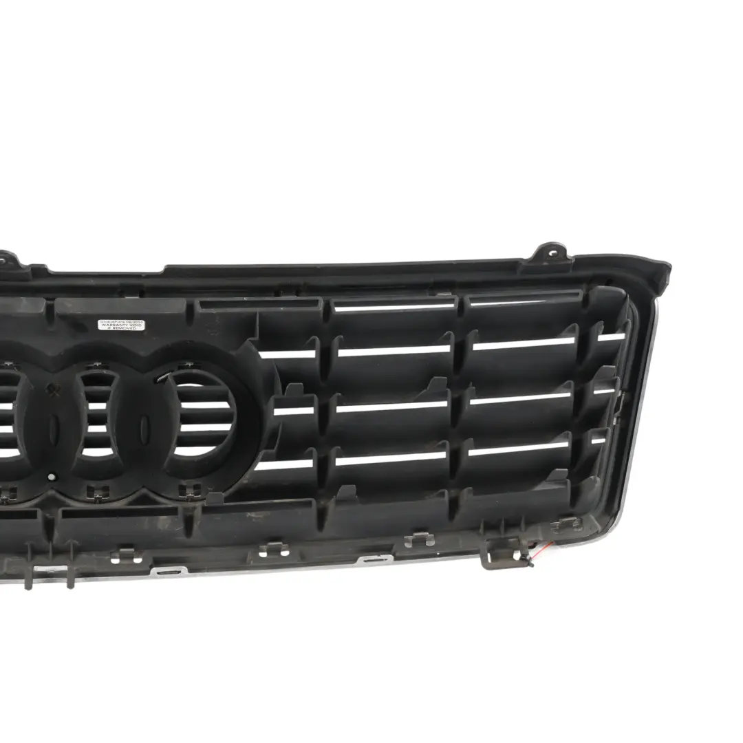 Front Bumper Centre Upper Grille Grid Panel Cover to Audi A4 B6 with Part number 8H0853653 Audi A4 B6 Front Bumper Centre Upper Grille Grid Panel Cover - SKU 8H0853653 - Part number 8H0853653