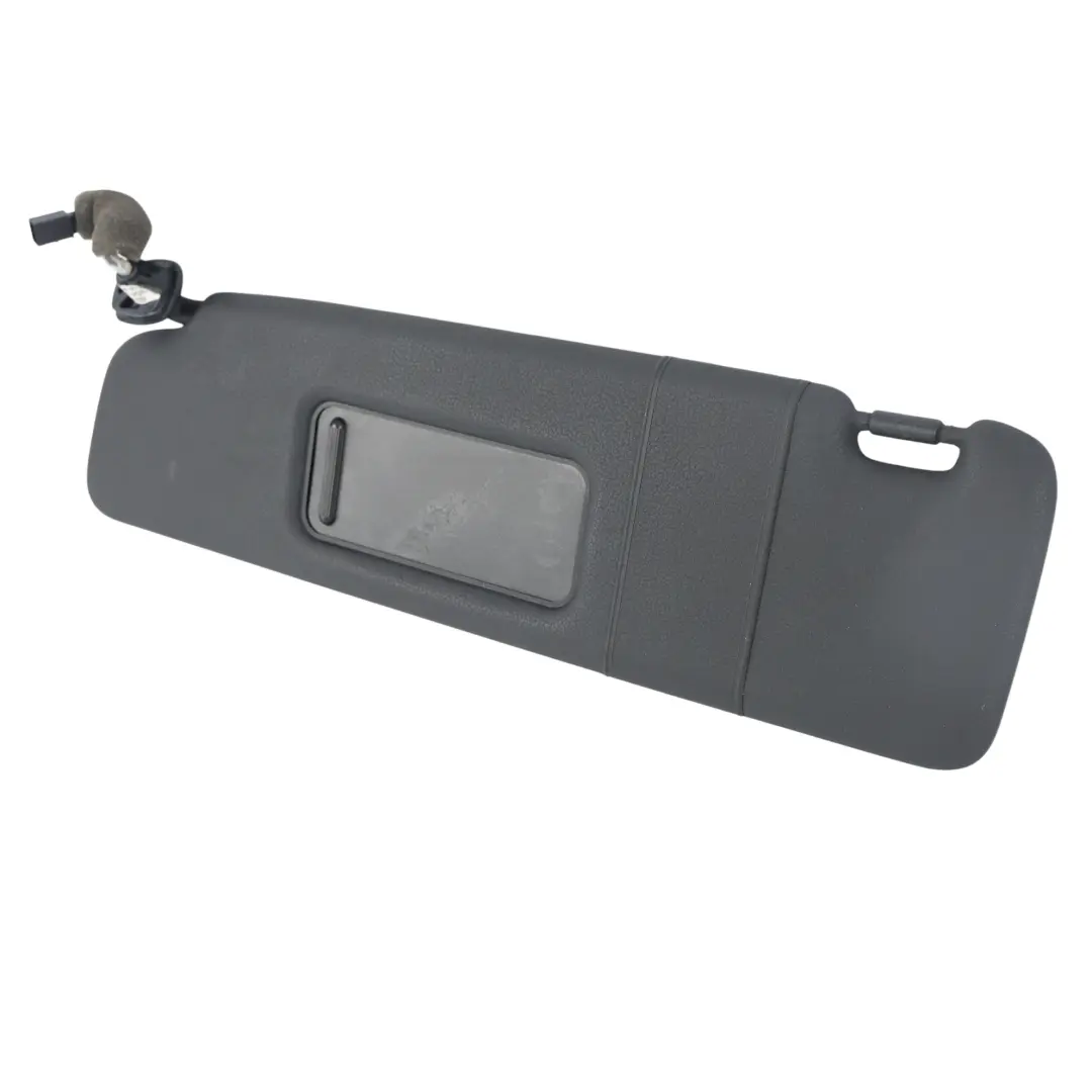 8F Parasol Delantero Izquierdo Negro para Audi A5 con número de pieza 8H0857551B Audi A5 8F Parasol Delantero Izquierdo Negro - SKU 8H0857551B - Número de pieza 8H0857551B