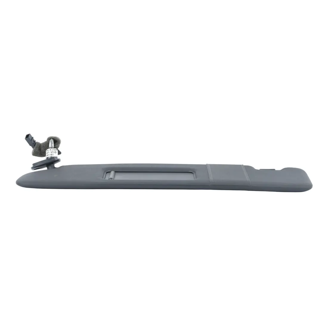 8F Parasol Delantero Izquierdo Negro para Audi A5 con número de pieza 8H0857551B Audi A5 8F Parasol Delantero Izquierdo Negro - SKU 8H0857551B - Número de pieza 8H0857551B
