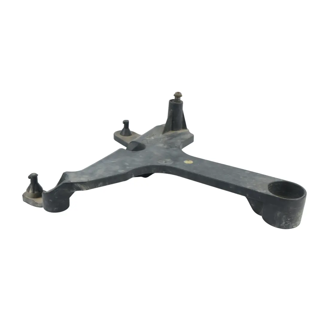 Uchwyt Filtra Powietrza Diesel do Audi TT 8J o numerze 8J0129671A Audi TT 8J Uchwyt Filtra Powietrza Diesel - SKU 8J0129671A - Numer Części 8J0129671A