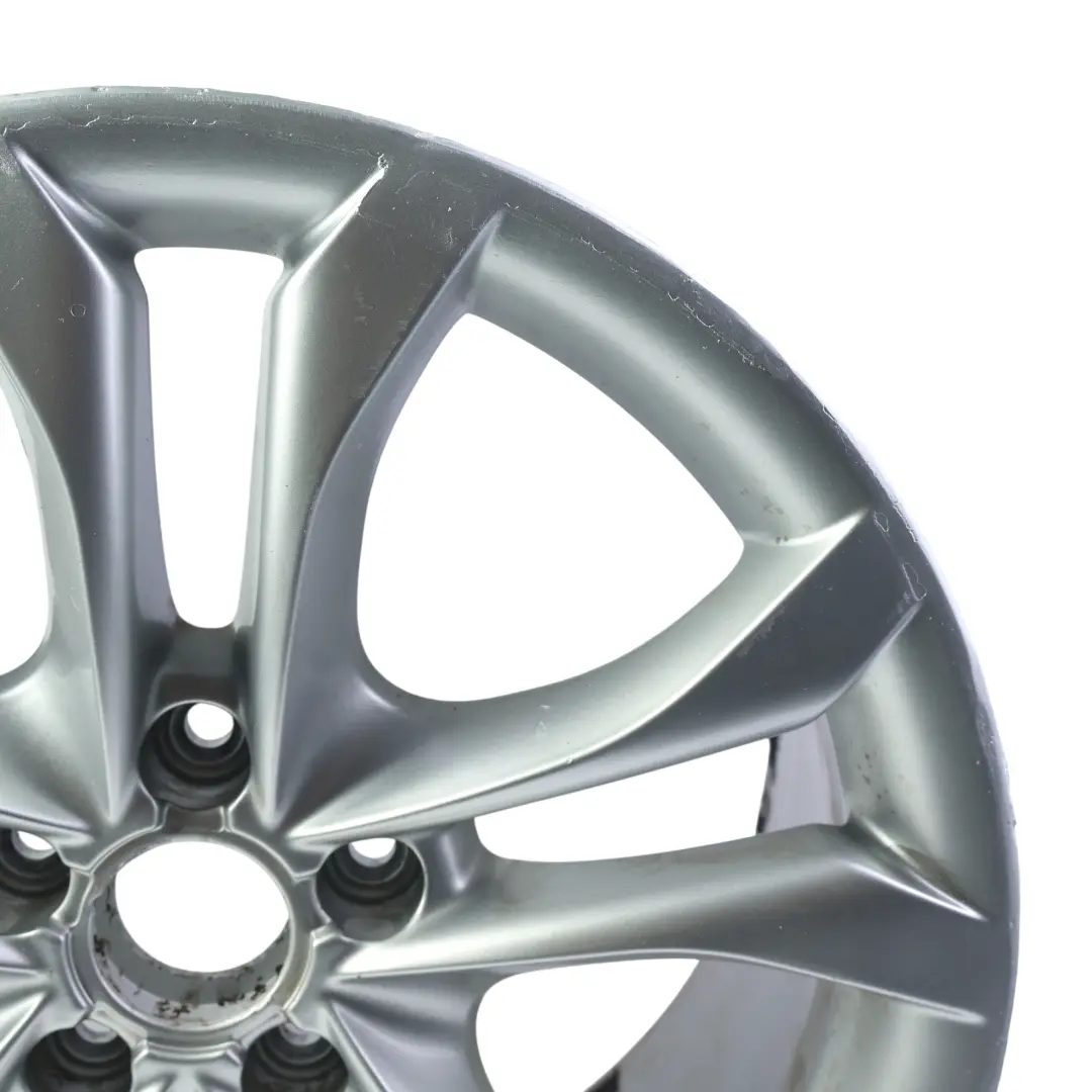 MK2 8J Felga Aluminiowa Srebrna 18" 9J ET:52 do Audi TT o numerze 8J0601025S Audi TT MK2 8J Felga Aluminiowa Srebrna 18" 9J ET:52 - SKU 8J0601025S-1 - Numer Części 8J0601025S