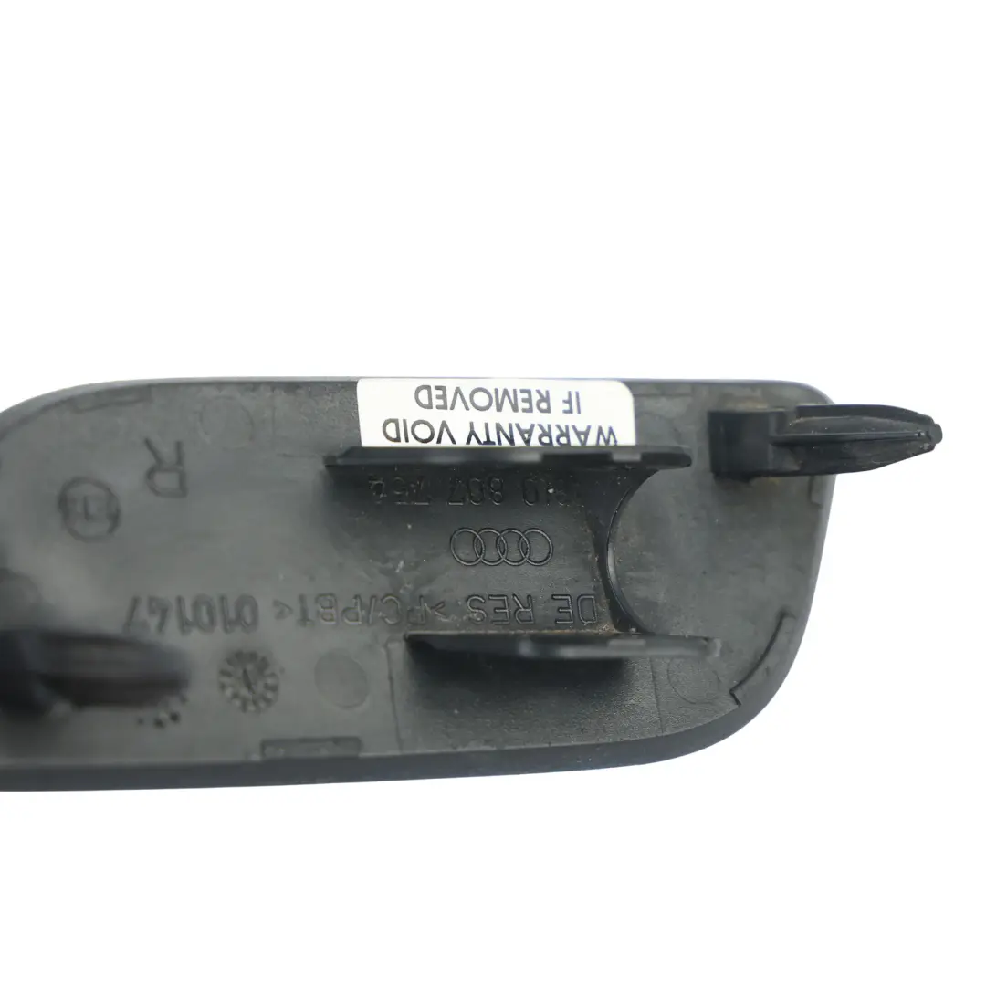 Zaślepka Spryskiwacza Reflektora Prawa Aruba Blue X5V do Audi TT 8J o numerze 8J0807754 Audi TT 8J Zaślepka Spryskiwacza Reflektora Prawa Aruba Blue X5V - SKU 8J0807754-ARB - Numer Części 8J0807754
