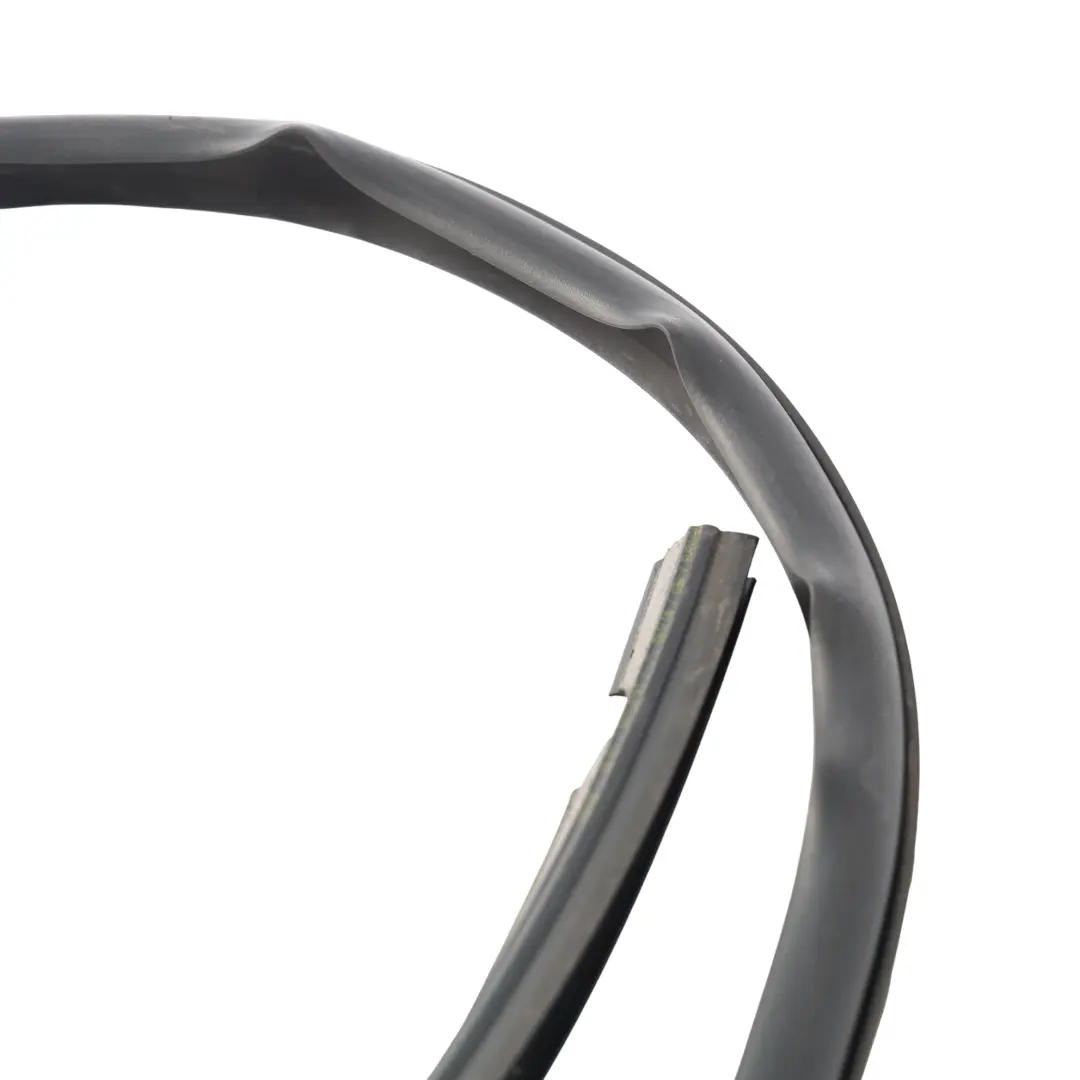 Joint Caoutchouc Porte Intérieur Avant Gauche pour Audi TTS 8J à propos du numéro de pièce 8J0837717 Audi TTS 8J Joint Caoutchouc Porte Intérieur Avant Gauche - SKU 8J0837717 - Numéro de pièce 8J0837717