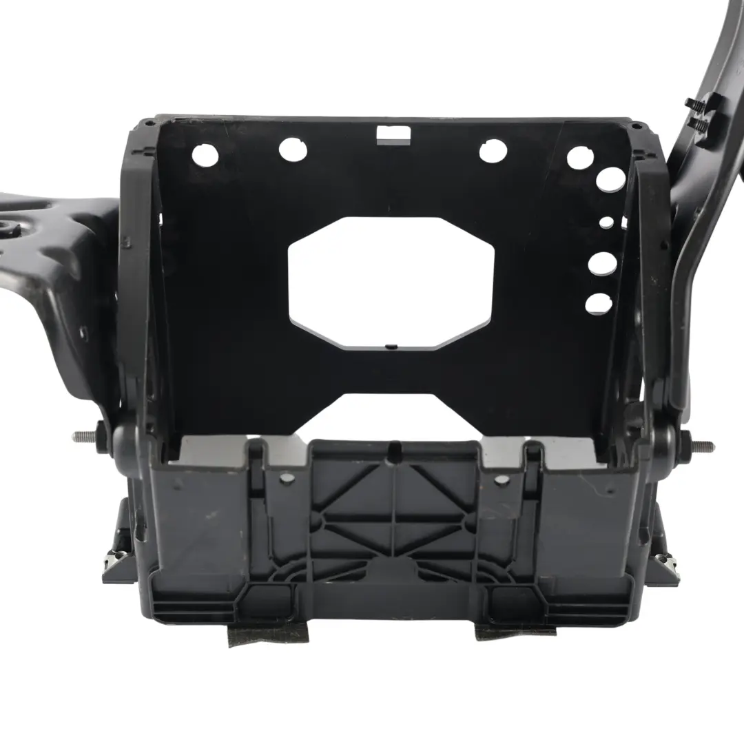 Audi TT Mk2 8J Soporte Montaje Radio Unidad Cabezal - SKU 8J0858005E - Número de pieza 8J0858005E