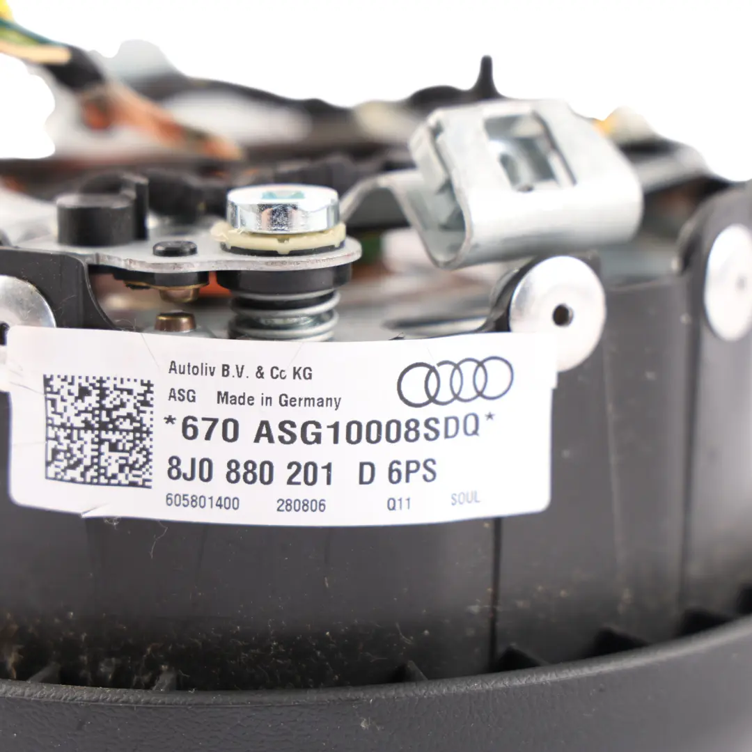 Poduszka Powietrzna Kierowcy do Audi TT 8J o numerze 8J0880201D Audi TT 8J Poduszka Powietrzna Kierowcy - SKU 8J0880201D - Numer Części 8J0880201D