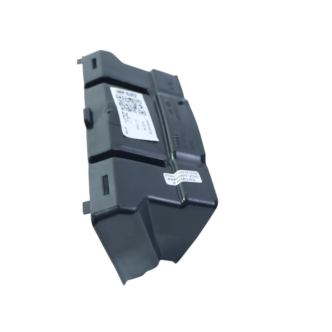 Audi A4 B8 A5 S5 8T Conducto Guía Aire Frontal Central - SKU 8K0819513E - Número de pieza 8K0819513E