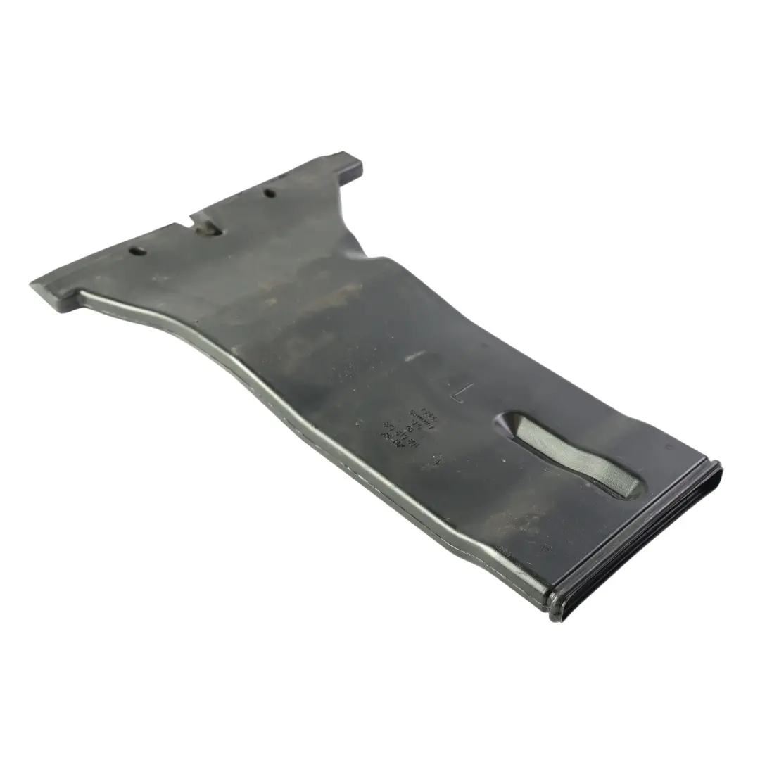Condotto Aerazione Vano Piedi Posteriore Sinistro per Audi A4 B8 A5 8T con numero di parte 8K0819801 Audi A4 B8 A5 8T Condotto Aerazione Vano Piedi Posteriore Sinistro - SKU 8K0819801 - Numero di parte 8K0819801