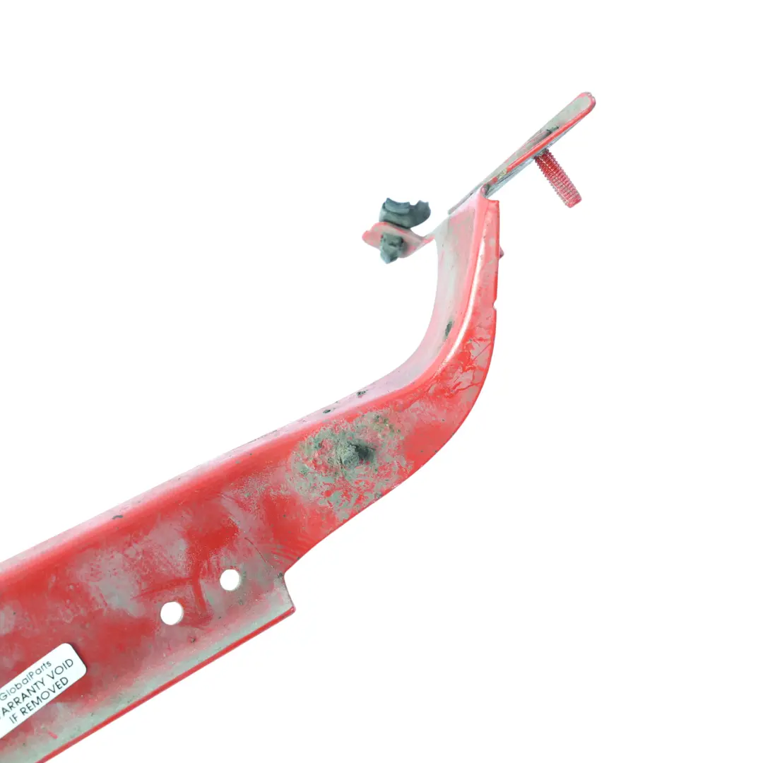 Audi A4 B8 Soporte Guardabarros Delantero Derecho Rojo Misano Z3M - SKU 8K0821136J-MRE - Número de pieza 8K0821136J