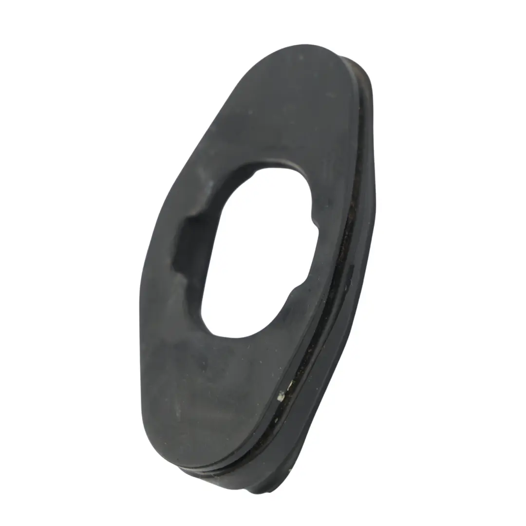 Junta Goma Cerradura Puerta Trasera Izquierda para Audi A4 S4 RS4 B8 con número de pieza 8K0839923B Audi A4 S4 RS4 B8 Junta Goma Cerradura Puerta Trasera Izquierda - SKU 8K0839923B - Número de pieza 8K0839923B