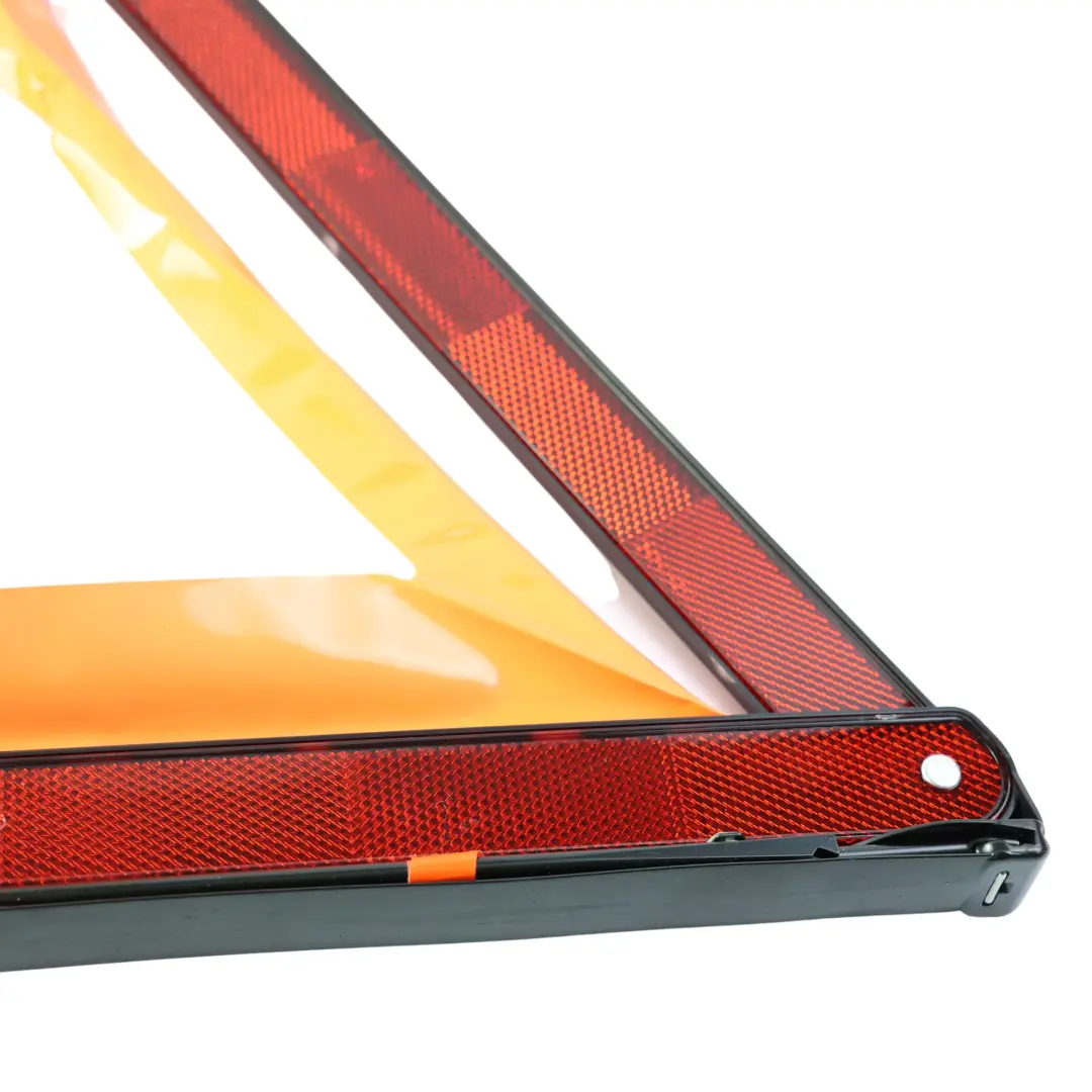 2K Triangolo Emergenza Sicurezza Rosso per Audi A6 C7 S1 8X VW Caddy con numero di parte 8K0860251 Audi A6 C7 S1 8X VW Caddy 2K Triangolo Emergenza Sicurezza Rosso - SKU 8K0860251-1 - Numero di parte 8K0860251