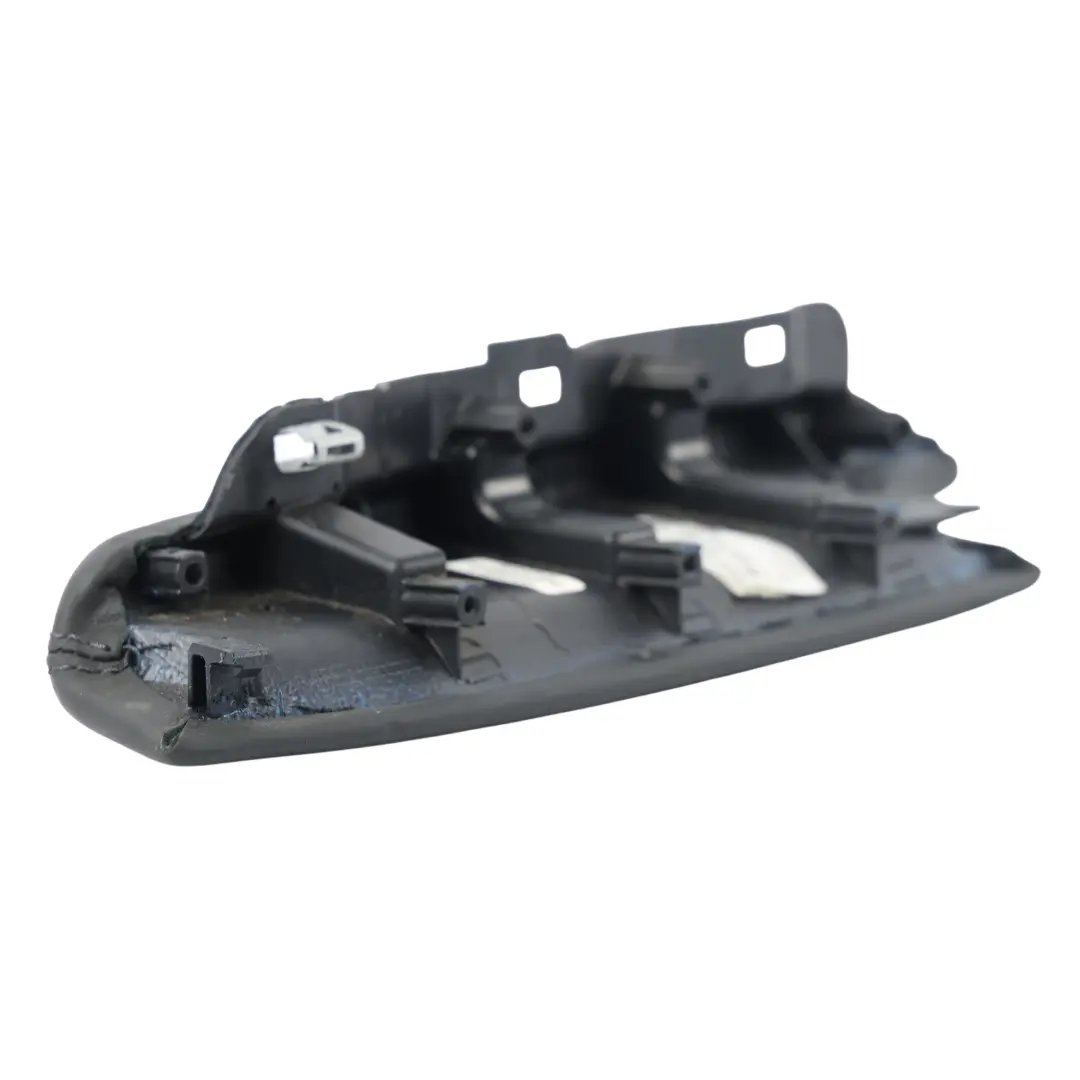 Audi A4 B8 Maniglia Bracciolo Porta Posteriore Sinistro Nero Soul - SKU 8K0867373-2 - Numero di parte 8K0867373