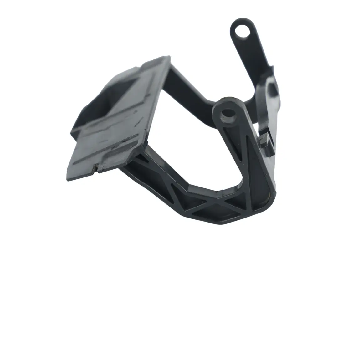 Tapa Cubierta Lavafaros Soporte Izquierdo para Audi RS4 B8 con número de pieza 8K0955275F Audi RS4 B8 Tapa Cubierta Lavafaros Soporte Izquierdo - SKU 8K0955275F - Número de pieza 8K0955275F