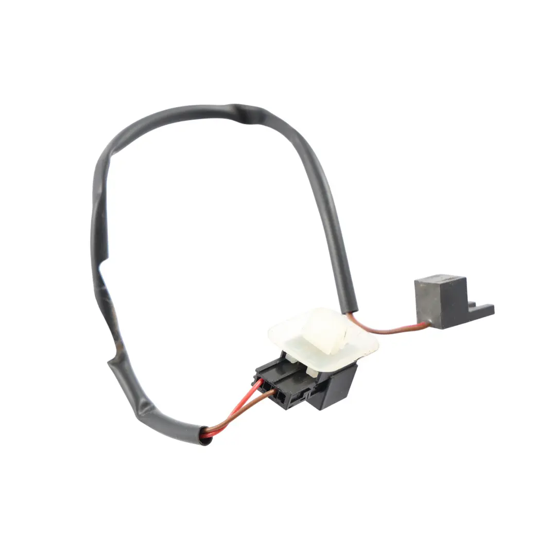 Kabelbaum Stecker Gehäuse für Audi A5 S5 RS5 F5 Seat Exeo mit Teilenummer 8K0972994 Audi A5 S5 RS5 F5 Seat Exeo Kabelbaum Stecker Gehäuse - SKU 8K0972994 - Teilenummer 8K0972994