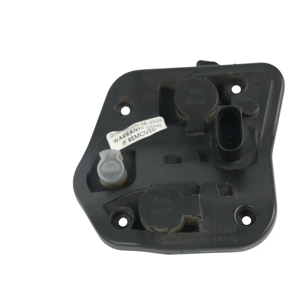 Audi A4 B8 Heckklappen Kofferraumdeckel Innen Lampenträger Rechts - SKU 8K5945258 - Teilenummer 8K5945258