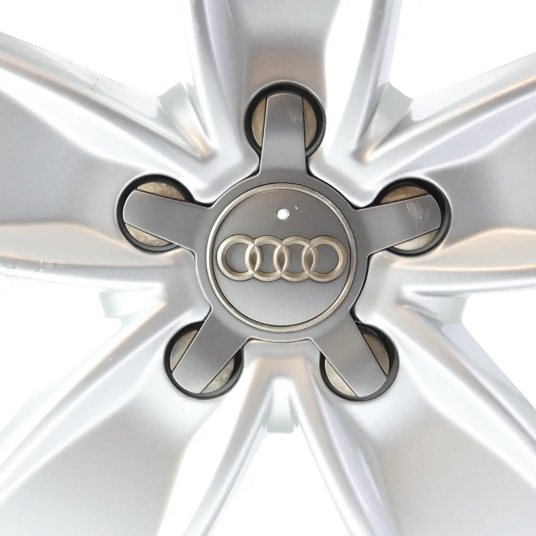 Audi A3 8P Jante argentée en alliage 17" 7,5J ET:56 Star Spoke - SKU 8P0601025BL-2 - Numéro de pièce 8P0601025BL