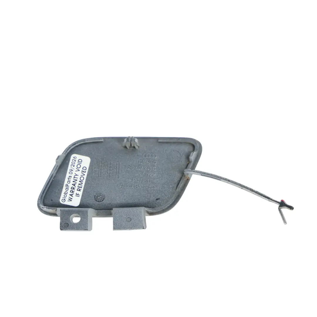 Zaślepka Haka Zderzaka Przód Lodowy Srebrny X7W do Audi A3 8P o numerze 8P0807241C Audi A3 8P Zaślepka Haka Zderzaka Przód Lodowy Srebrny X7W - SKU 8P0807241C-ICS - Numer Części 8P0807241C