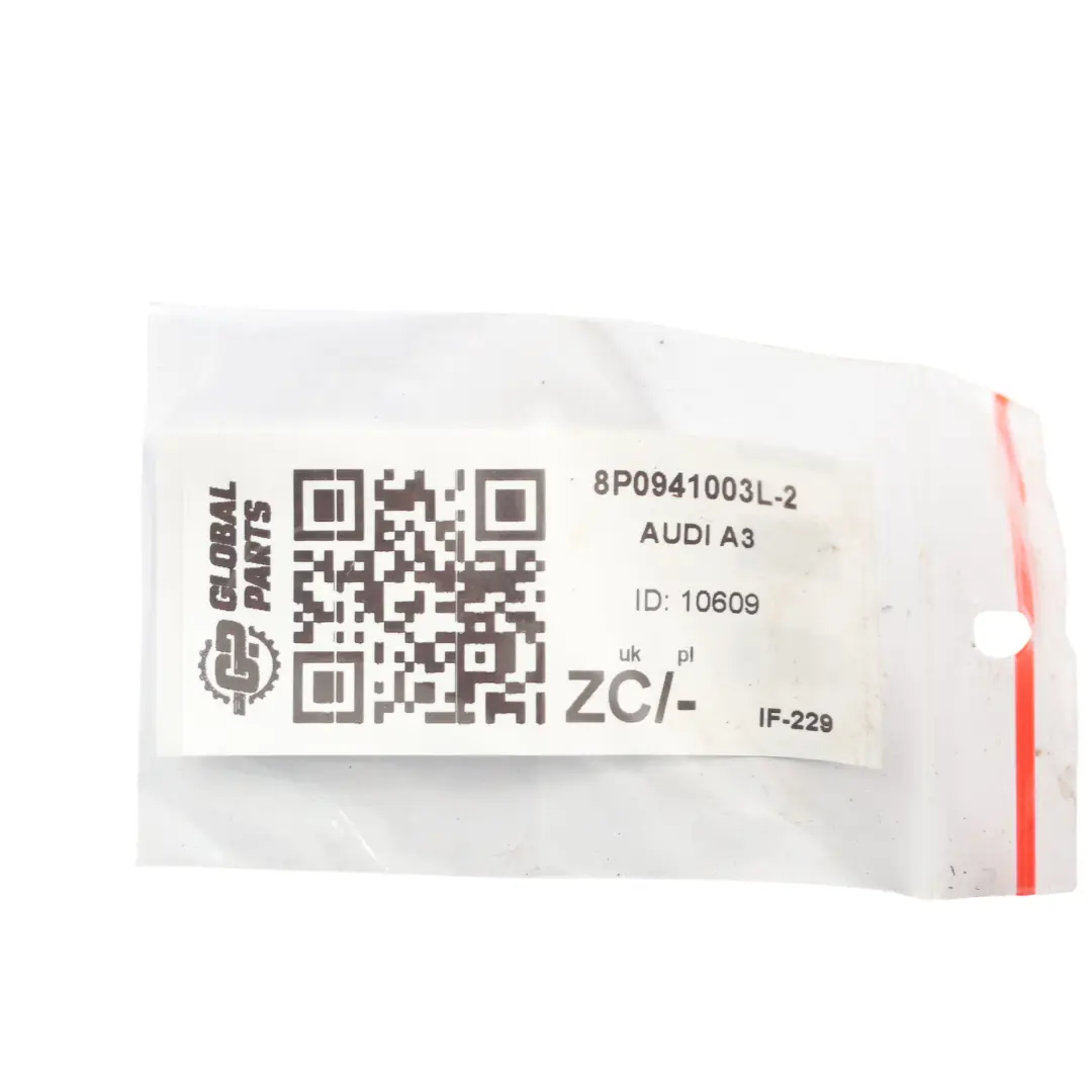Scheinwerfer Stecker Fassung Vorne Links für Audi A3 8P mit Teilenummer 8P0941003L Audi A3 8P Scheinwerfer Stecker Fassung Vorne Links - SKU 8P0941003L-2 - Teilenummer 8P0941003L