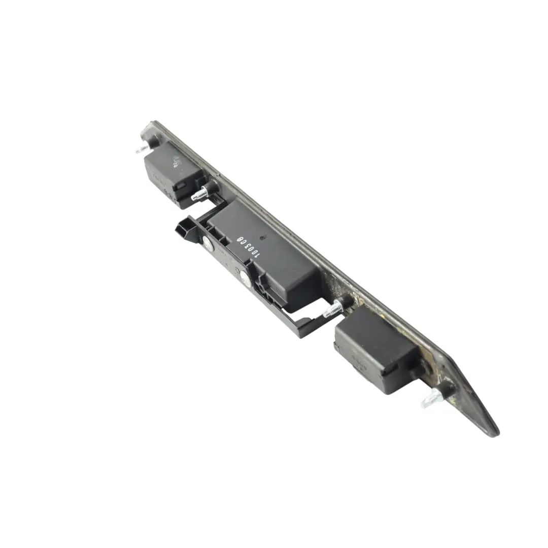 Klamka Klapy Bagażnika Blenda do Audi A3 8P Q7 4L o numerze 8P4827574 Audi A3 8P Q7 4L Klamka Klapy Bagażnika Blenda - SKU 8P4827574-3 - Numer Części 8P4827574