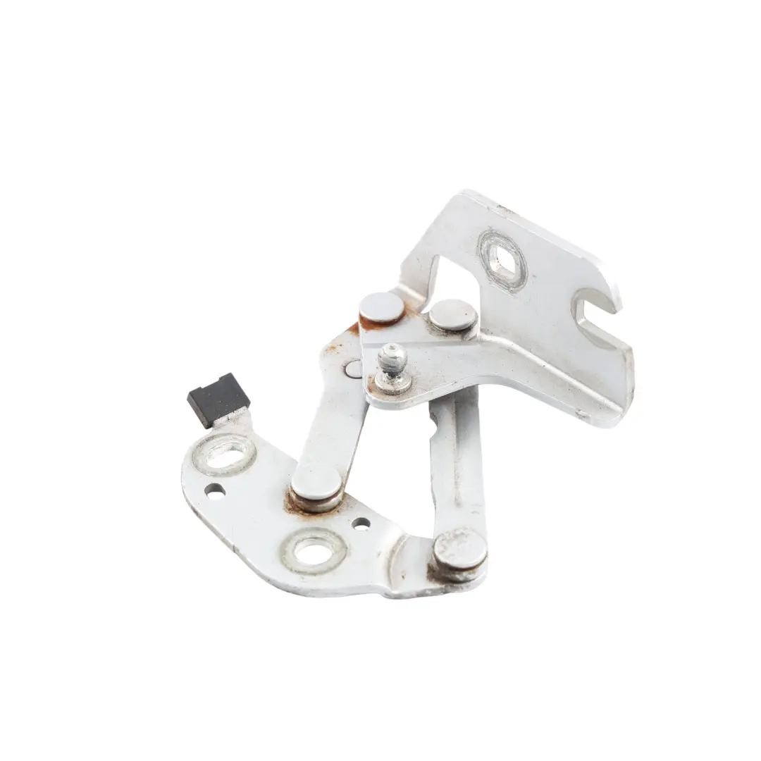 Boot Tail Hinge Rear Right O/S Ice Silver X7W to Audi A3 8P Convertible with Part number 8P7827300B Audi A3 8P Convertible Boot Tail Hinge Rear Right O/S Ice Silver X7W - SKU 8P7827300B-ICS - Part number 8P7827300B