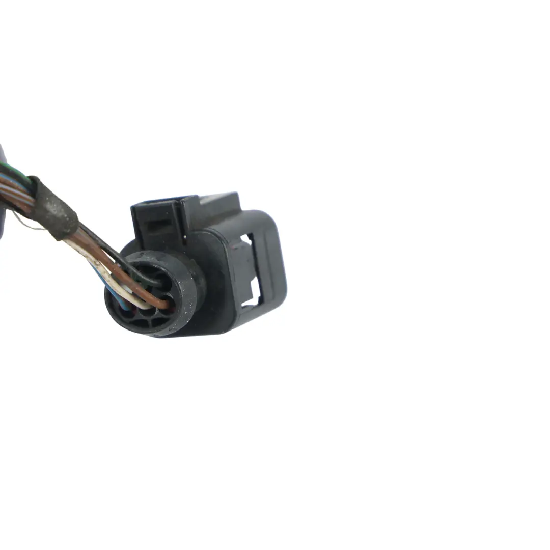Portalámparas Piloto Trasero Derecho para Audi A3 8P Cabrio con número de pieza 8P7945096 Audi A3 8P Cabrio Portalámparas Piloto Trasero Derecho - SKU 8P7945096-2 - Número de pieza 8P7945096