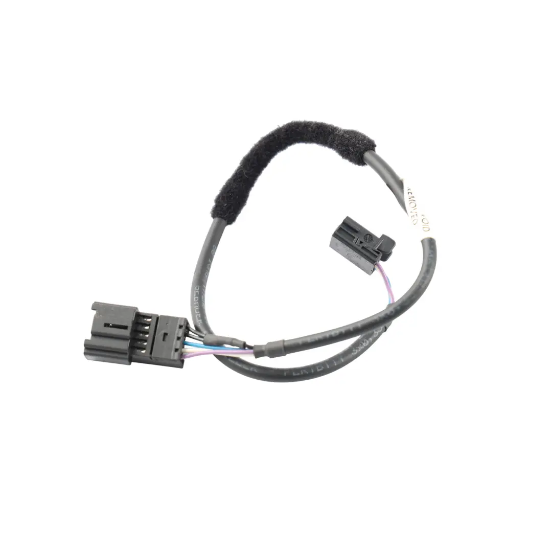 Audi Q5 8R Interfaz AUX Conector Cable Adaptador - SKU 8R0035474D - Número de pieza 8R0035474D