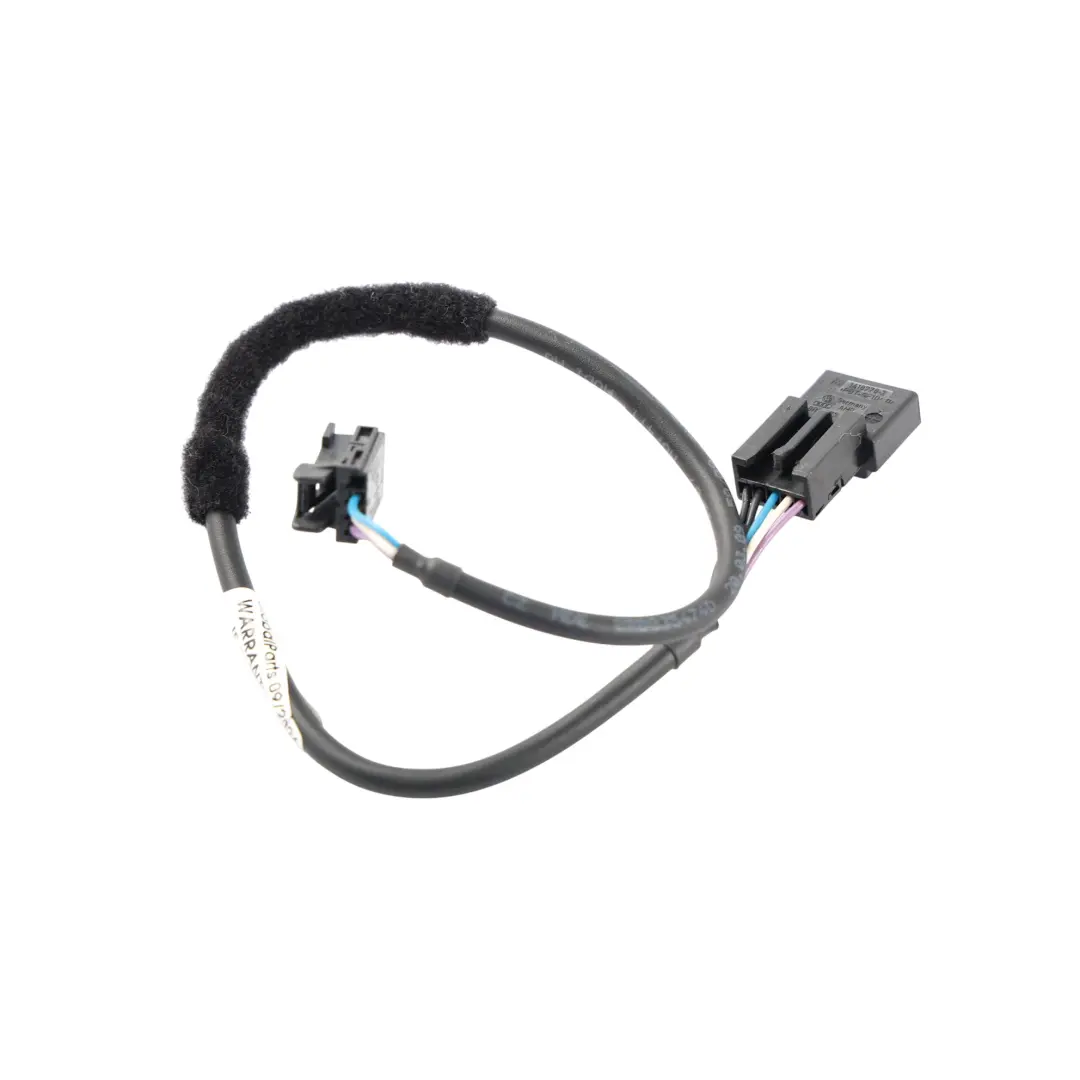 Złącze Interfejsu AUX Przewód Adapter do Audi Q5 8R o numerze 8R0035474D Audi Q5 8R Złącze Interfejsu AUX Przewód Adapter - SKU 8R0035474D - Numer Części 8R0035474D