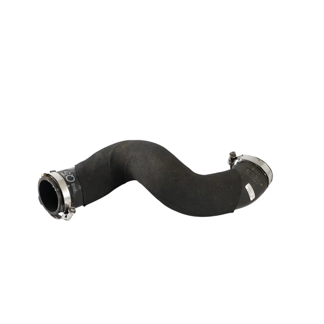 CAHA Rura Węża Intercoolera do Audi Q5 8R 2.0 TDI o numerze 8R0145737H Audi Q5 8R 2.0 TDI CAHA Rura Węża Intercoolera - SKU 8R0145737H - Numer Części 8R0145737H