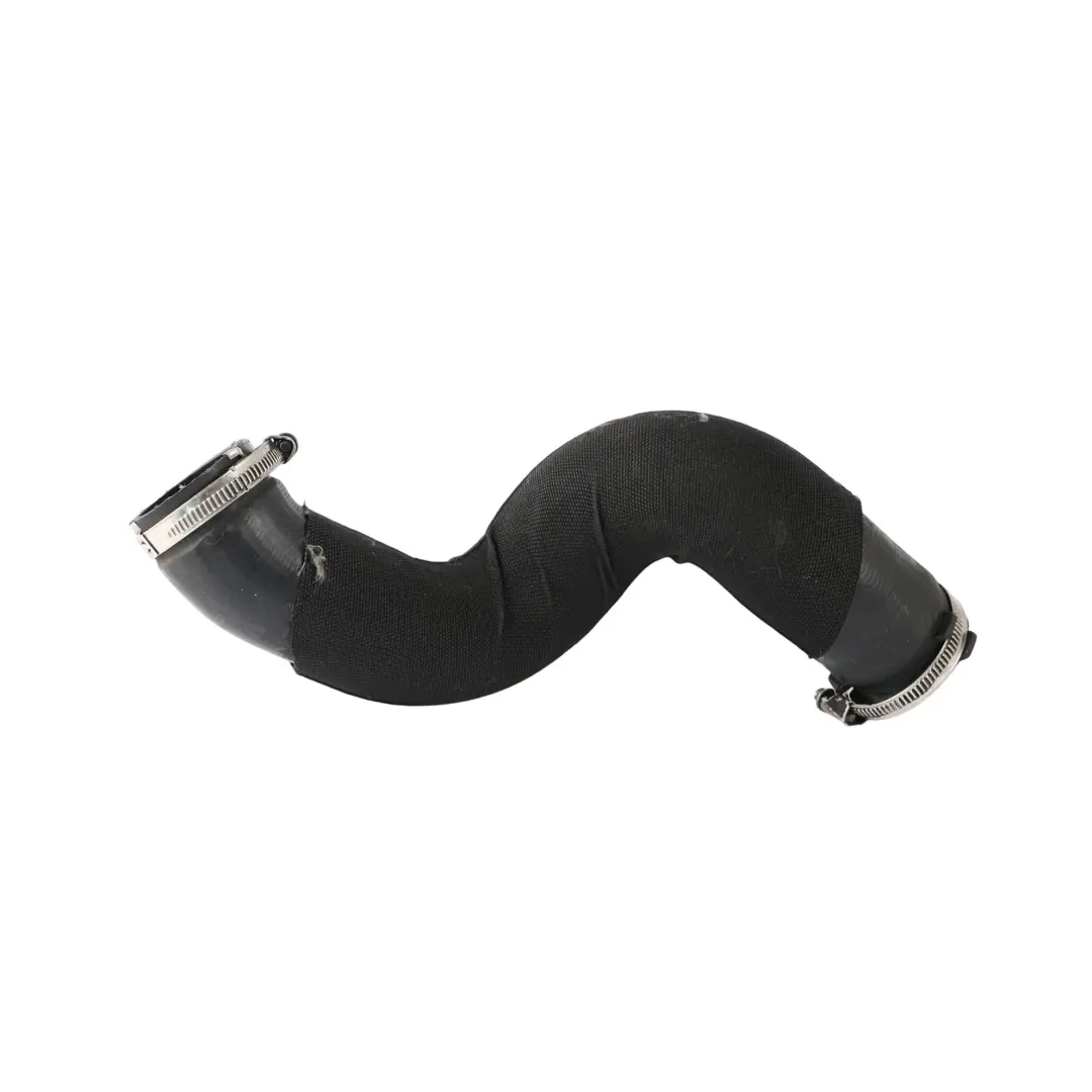 CAHA Rura Węża Intercoolera do Audi Q5 8R 2.0 TDI o numerze 8R0145737H Audi Q5 8R 2.0 TDI CAHA Rura Węża Intercoolera - SKU 8R0145737H - Numer Części 8R0145737H