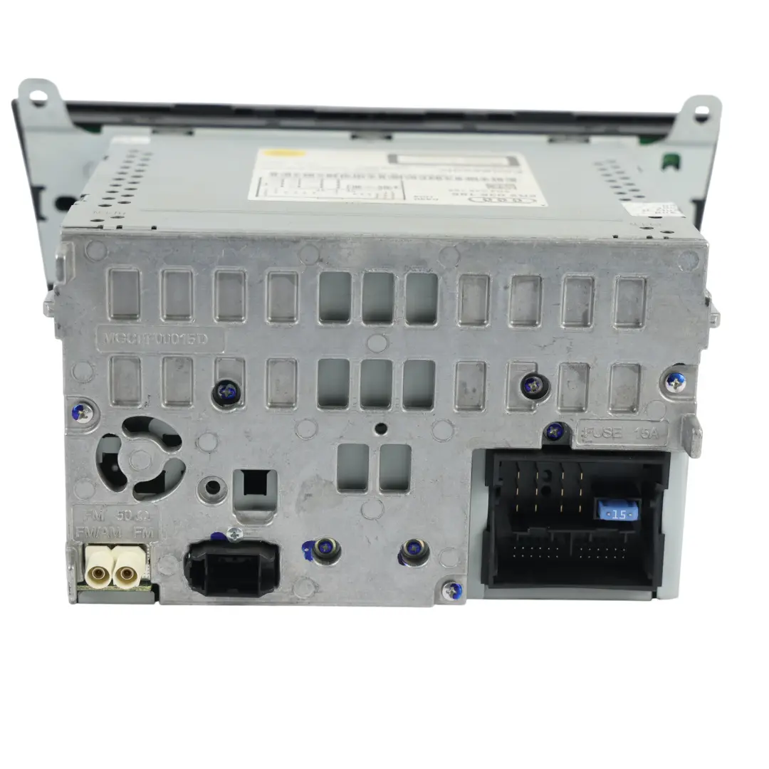 Radio CD Player Bedienfeld Schalter für Audi A5 8T mit Teilenummer 8R2035195 Audi A5 8T Radio CD Player Bedienfeld Schalter - SKU 8R2035195 - Teilenummer 8R2035195