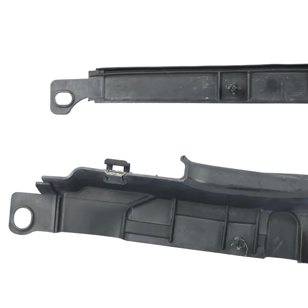 Audi TT FV 8S Uszczelka Błotnika Przedniego Prawa - SKU 8S0821169A - Numer Części 8S0821169A