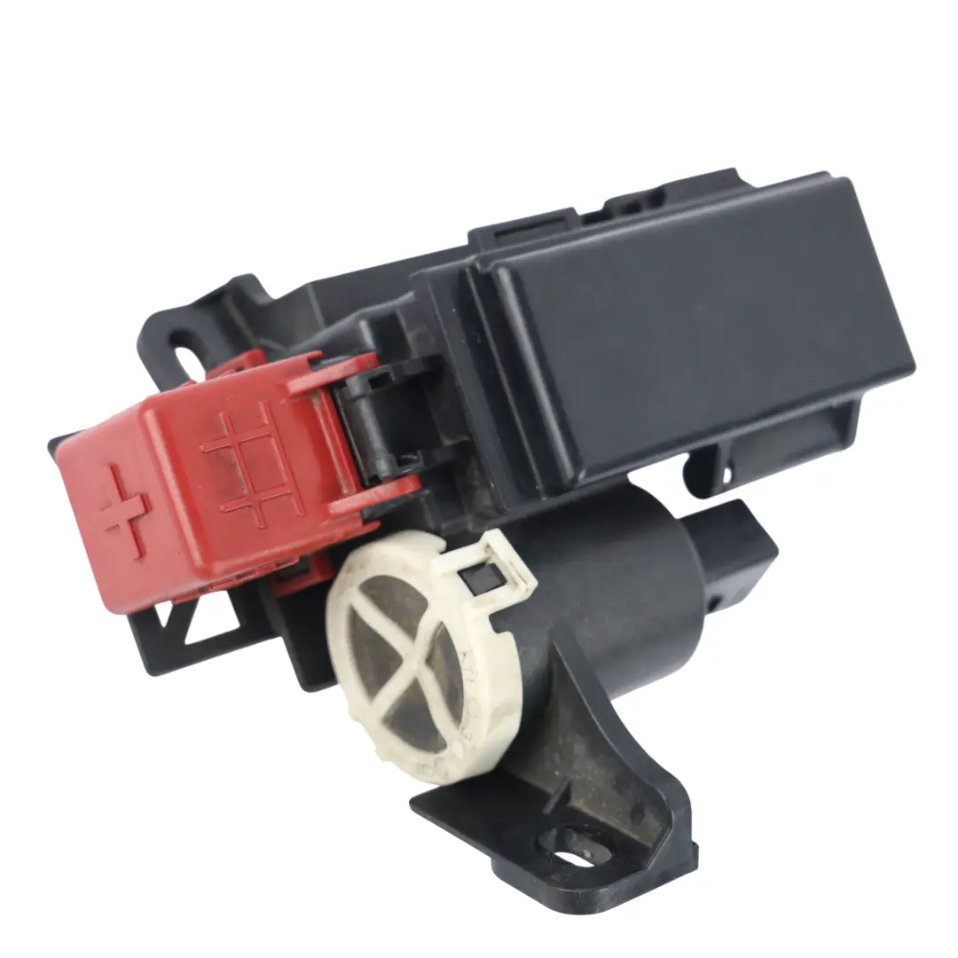 8S Batterie Verteiler Abdeckung Halterung Gehäuse Blende für Audi TT FV mit Teilenummer 8S0937517 Audi TT FV 8S Batterie Verteiler Abdeckung Halterung Gehäuse Blende - SKU 8S0937517-1 - Teilenummer 8S0937517