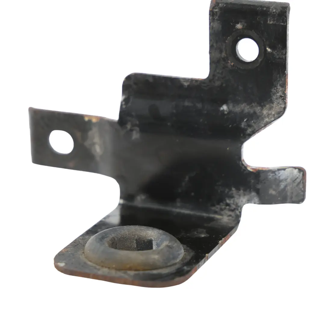 Staffa Supporto Vaschetta Liquido Refrigerante per Audi RS4 B8 con numero di parte 8T0121409 Audi RS4 B8 Staffa Supporto Vaschetta Liquido Refrigerante - SKU 8T0121409 - Numero di parte 8T0121409