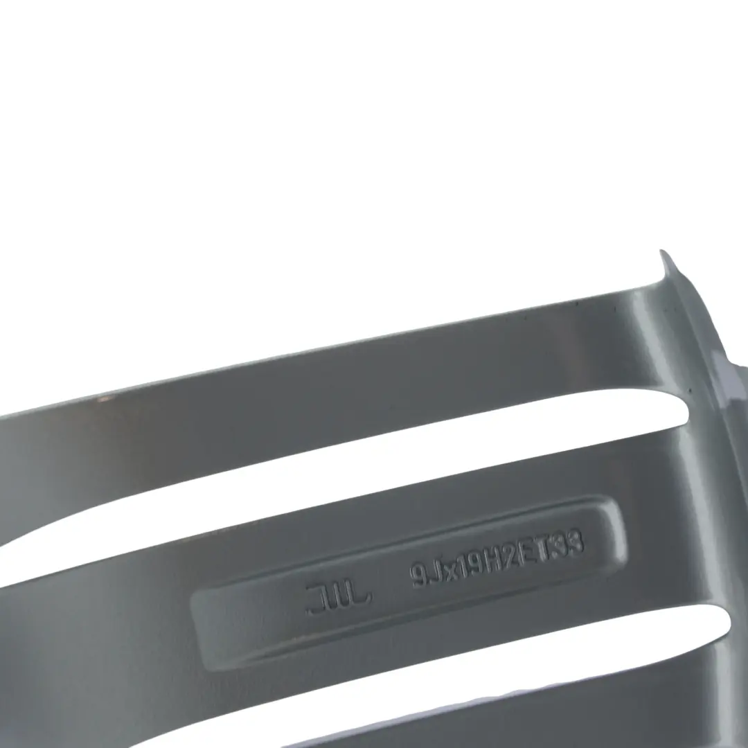 8F Jante En Alliage Argenté 19" 9J ET:33 pour Audi A5 S5 8T à propos du numéro de pièce 8T0601025T Audi A5 S5 8T 8F Jante En Alliage Argenté 19" 9J ET:33 - SKU 8T0601025T-2 - Numéro de pièce 8T0601025T