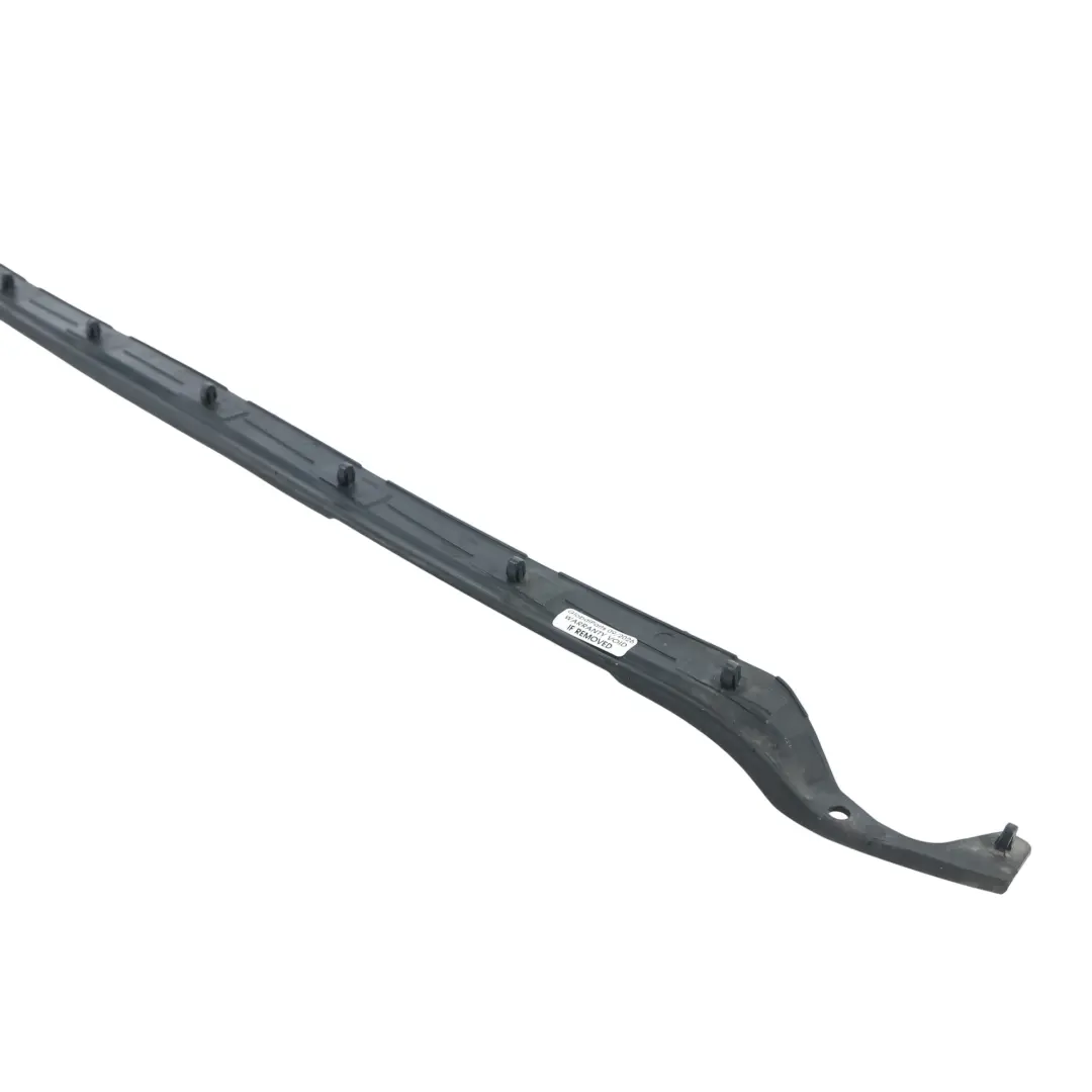 Guarnizione Gomma Cofano Anteriore per Audi A5 S5 8T con numero di parte 8T0823126J Audi A5 S5 8T Guarnizione Gomma Cofano Anteriore - SKU 8T0823126J - Numero di parte 8T0823126J