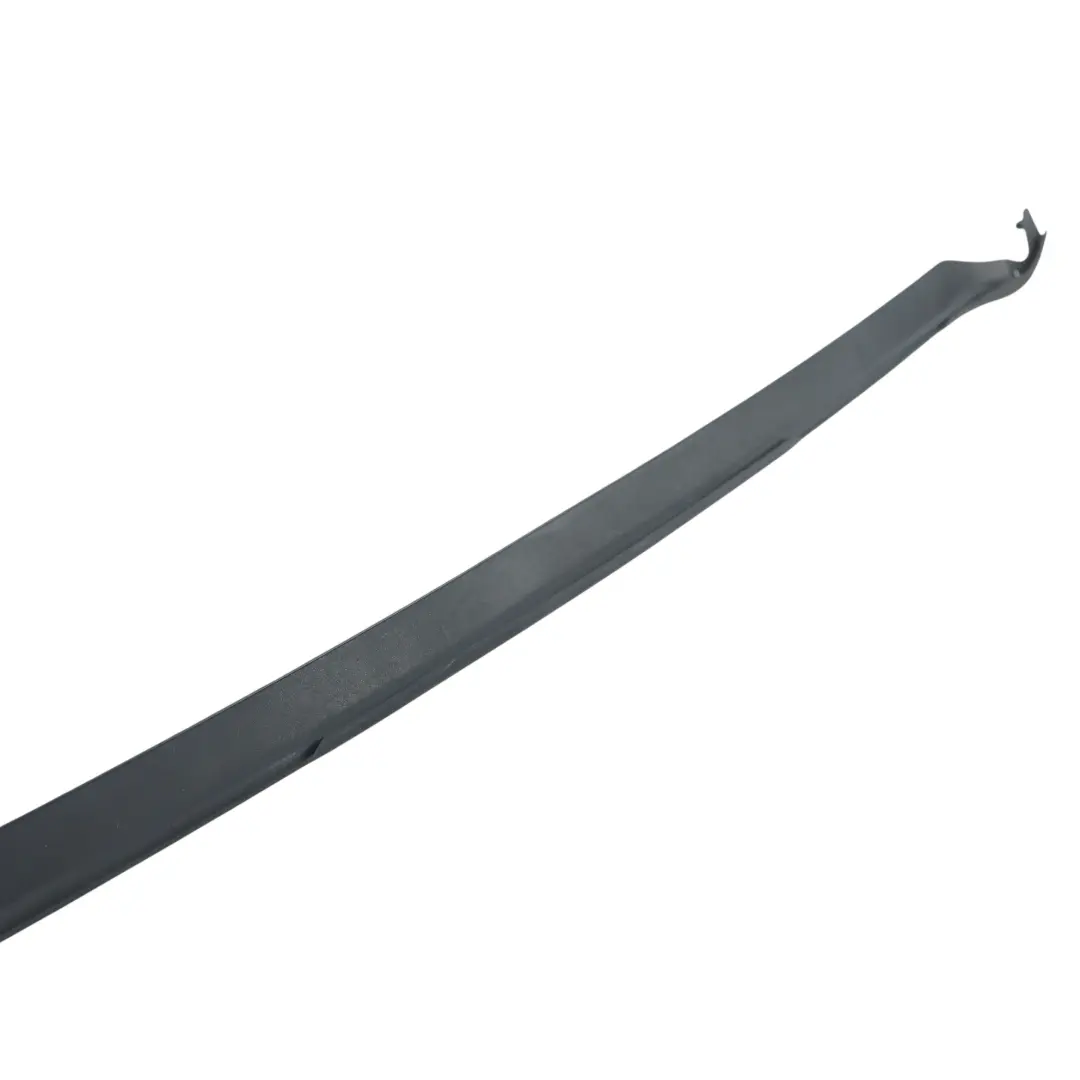 Guarnizione Gomma Cofano Anteriore per Audi A5 S5 8T con numero di parte 8T0823126J Audi A5 S5 8T Guarnizione Gomma Cofano Anteriore - SKU 8T0823126J - Numero di parte 8T0823126J